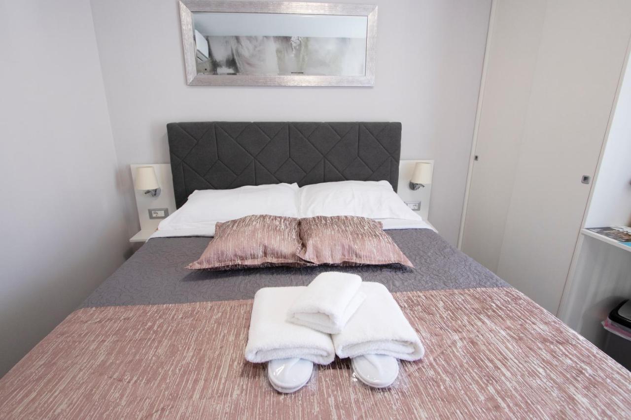 Calm Apartment & Room Zadar Eksteriør billede
