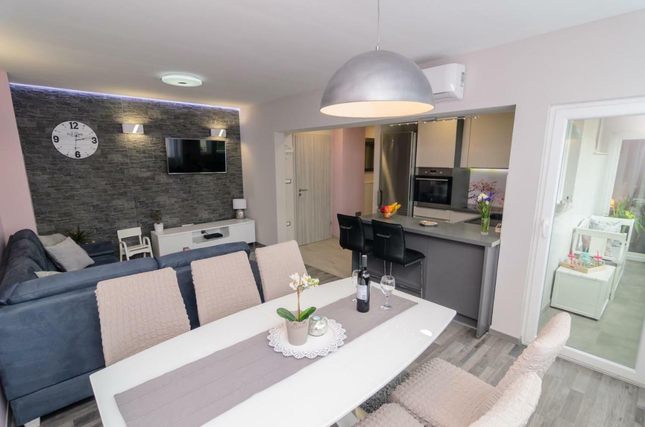 Calm Apartment & Room Zadar Eksteriør billede