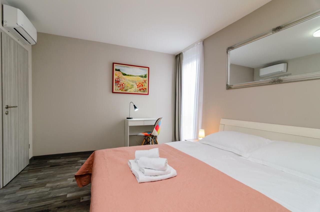 Calm Apartment & Room Zadar Eksteriør billede